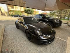 Porsche 911 4 GTS 2023