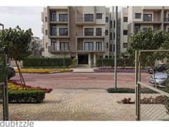 Apartment for sale, fully finished, with air conditioners, delivary after one year in installments, prime view, in Fifth Square Al Marasem Compound