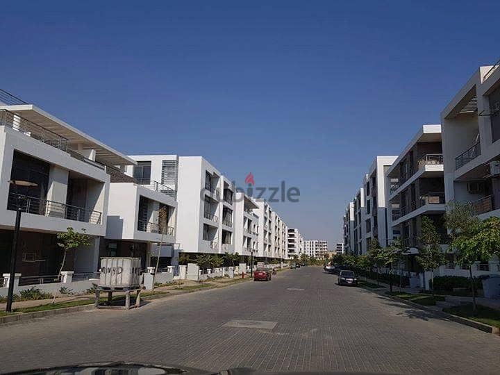 Apartment 115 m for sale in Taj City Compound, First Settlement, next to Madinaty, in front of Cairo International Airport, 70% discount installments 31