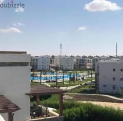 Chalet fully Air Conditioned 2 rooms rent Amwaj Sidi Abdel Rahman North Coast