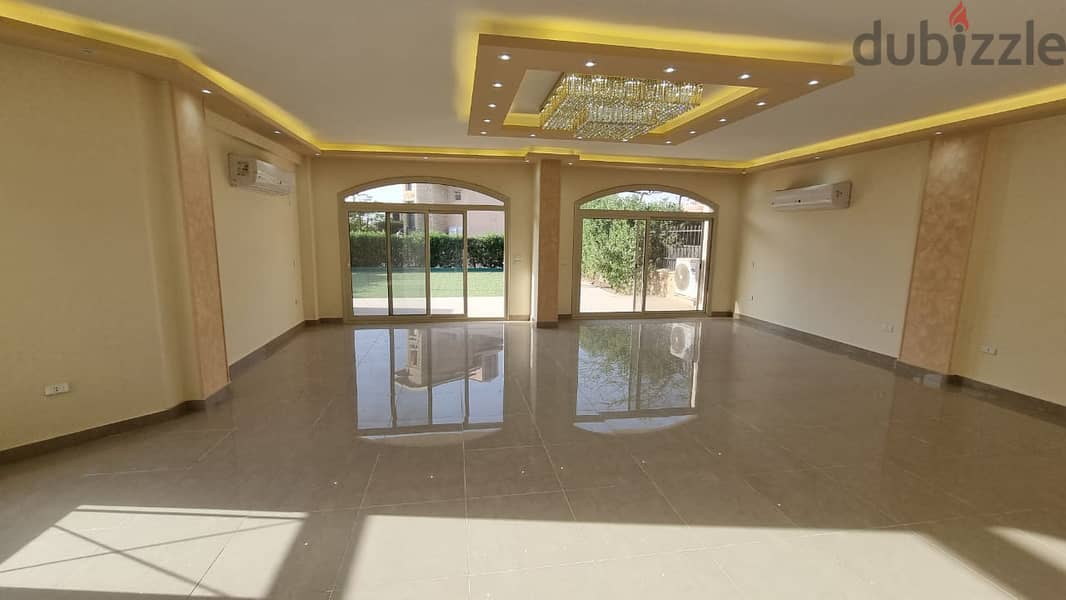 For Rent Twin House Prime Location in Compound River Walk 9