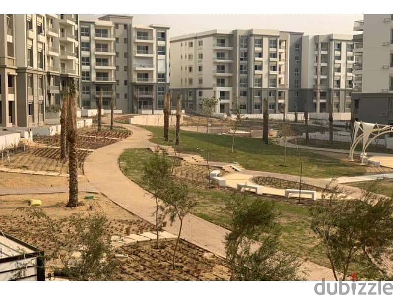 Apartment 177m view Landscape With The Lowest Down Payment Of Only 700 K without over In Greens Phase In Hyde Park Compound In Fifth Settlement 3