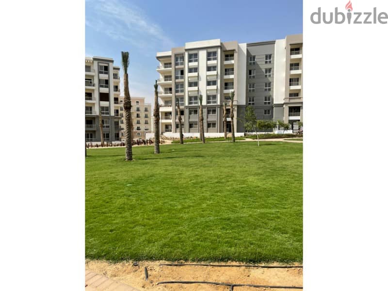 Apartment 177m view Landscape With The Lowest Down Payment Of Only 700 K without over In Greens Phase In Hyde Park Compound In Fifth Settlement 7