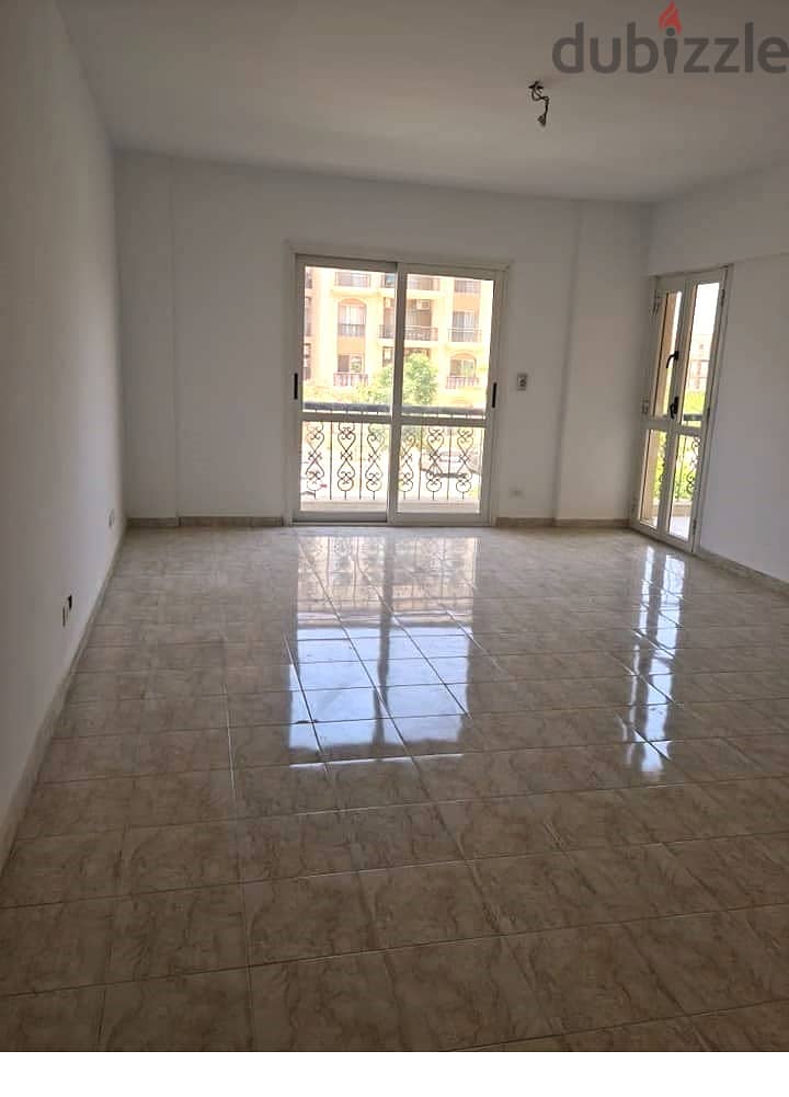 Apartment for sale in Fifth Settlement, fully finished, with a down payment of 806 thousand 1