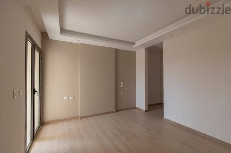 Apartment for sale in Fifth Settlement, fully finished, with a down payment of 806 thousand 8