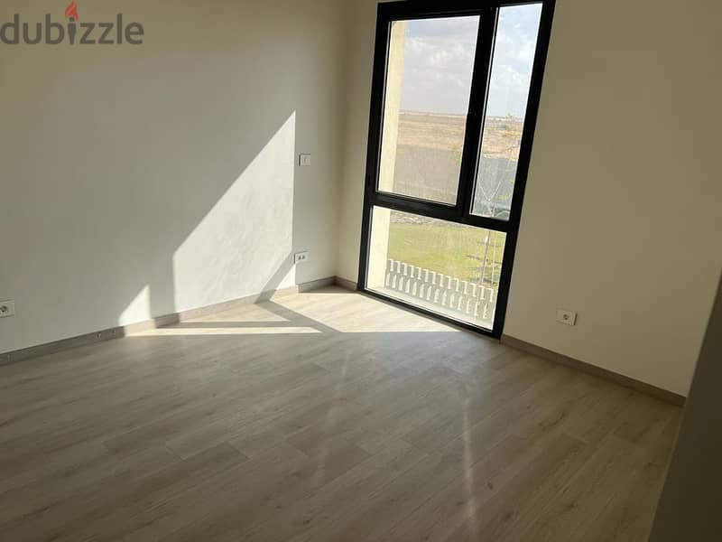 شقة كاملة التشطيب للبيع بمقدم وتقسيط في البروج الشروق في موقع متميز جدا فيو مفتوح Al Burouj El Sharouk 7