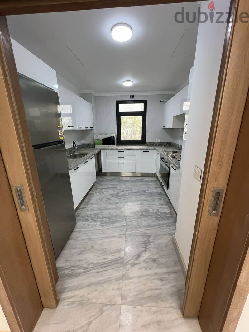 At the best price a standalone for sale, 400 sqm, fully finished, with kitchen and air conditioners, view  landscape, ready to move in Al Burouj Compo 10