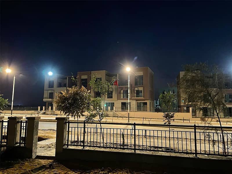 Townhouse 258m for Sale at District 5 Marakez with installments till 2030  ديستريكت 5 مراكز 3