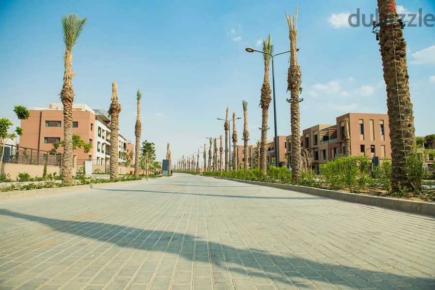 Townhouse 258m for Sale at District 5 Marakez with installments till 2030  ديستريكت 5 مراكز 9
