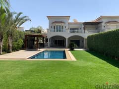 For Rent Townhouse Corner With Swimming Pool In Old Phases Palm Hills 0
