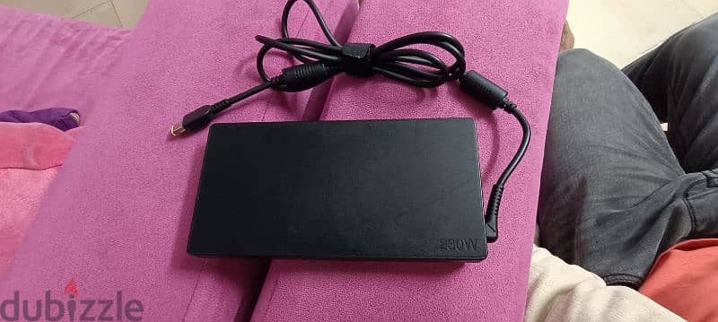 شاحن لينوفو ٢٣٠ وات  Lenovo laptop charger 230w 2