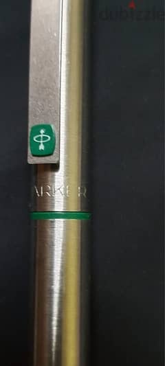 قلم باركر اصلى القلم صناعه أنجليزيه  الانبوبه صناعه أمريكي