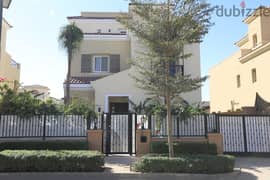 Twin House 355 m Very prime location at Mivida for sale Cash