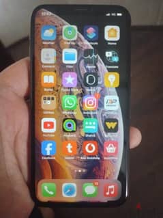 iPhone xs gold