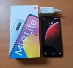 Xiaomi Mi 9 Lite بمشتملاته
