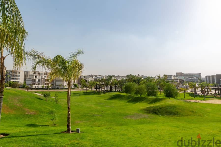 Private roof apartment in Taj City Compound, in a prime location in front of Cairo Airport, with a 10% down payment over 8 years, area of 115 roof 16 1
