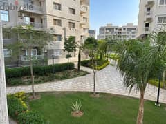 Apartment For Sale Ready to Move High End Fully Finished 3BD Prime location in front of All Seasons Park Mall Madinty New Cairo