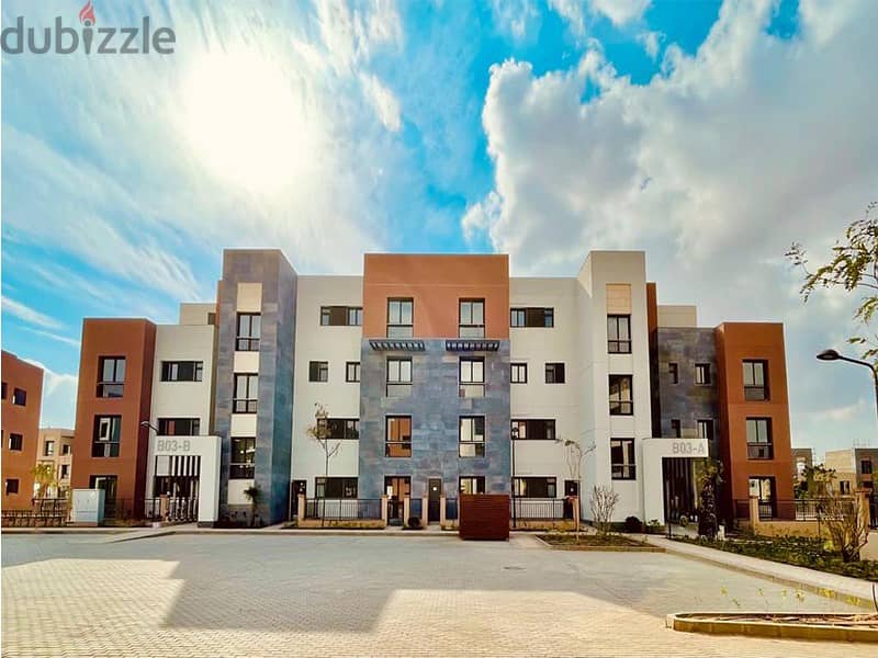 Apartment 188m for Sale at District 5 Marakez Prime Location delivery soon  ديستريكت 5 مراكز 1