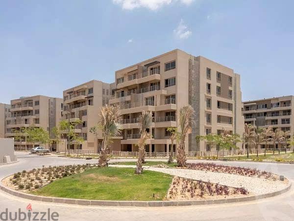 apartment corner fully finished installment till 2032 , palm hills new cairo 2