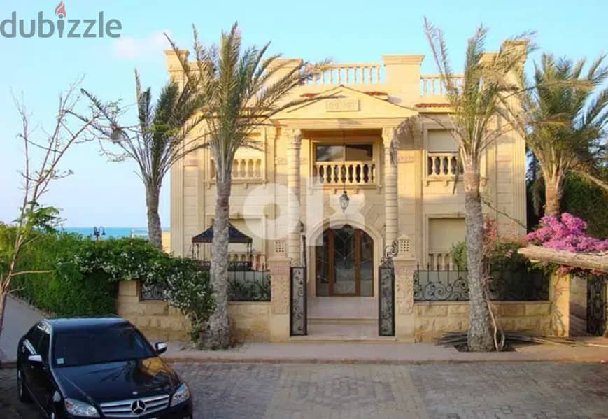 Palace of the first row on the sea in Marina 5 For sale 1