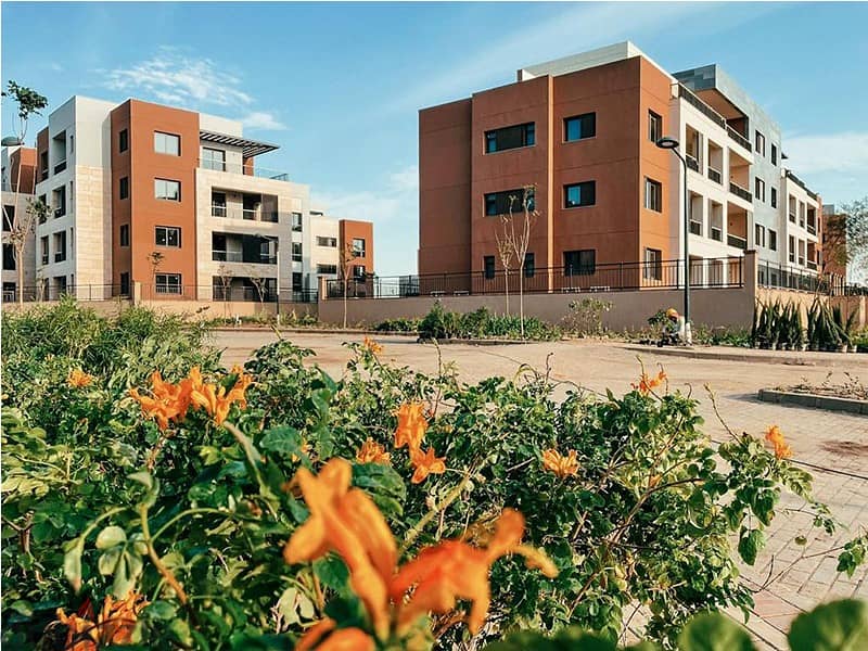 Apartment 149m for Sale at District 5 – Marakez Ready to Move Prime Location دستريكت 5 – مراكز 6