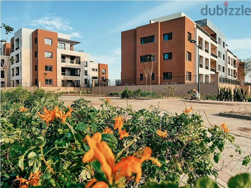 شقة 201متر للبيع في ديستريكت 5 مراكز التسليم 9/2025 نصف تشطيب  District 5 Marakez 5