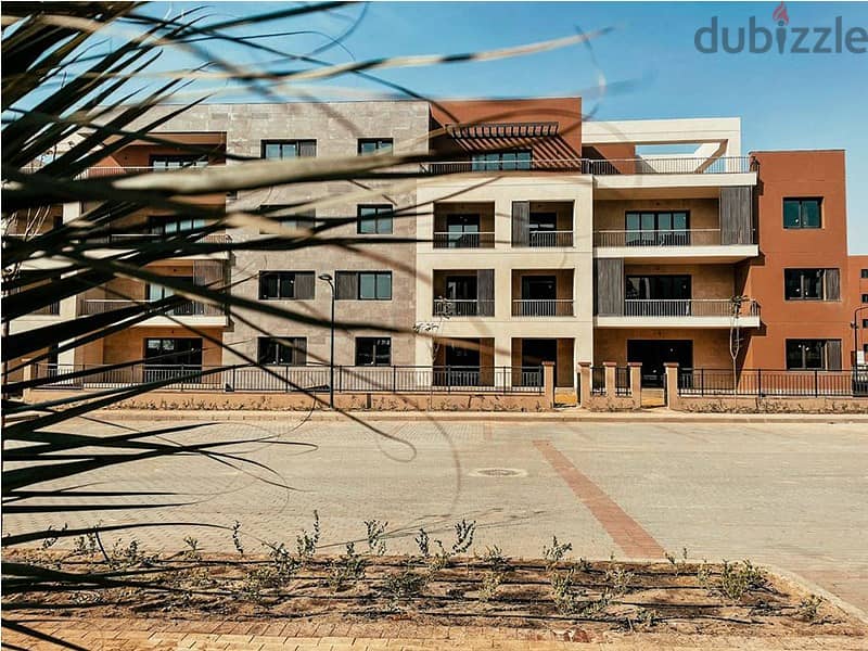 Townhouse 258m for Sale at District 5 Marakez with installments over 6 years  ديستريكت 5 مراكز 2