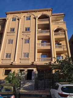 Apartment for sale, immediate receipt, area of ​​190 m + 120 m garden, negotiable price, North Fallots, New Cairo 0