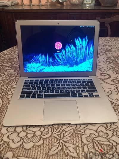 Macbook Air 13” / 2015 / i5 / 8GB Ram