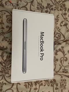 MacBook Pro LIKE NEVER USED!!! 13 Inch - Mid 2012