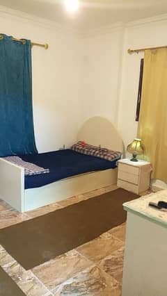 غرفة اطفال بحالة جيدة للبيع بمدينة نصر