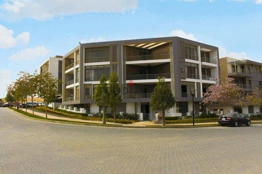 3-room apartment for sale in front of Mirage Mall - New Cairo 1