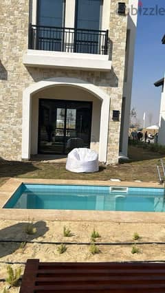 Villa with a 50% discount on cash in New Cairo الفيلا عبارة عن دوبلكس دورين ( WOnder villa )