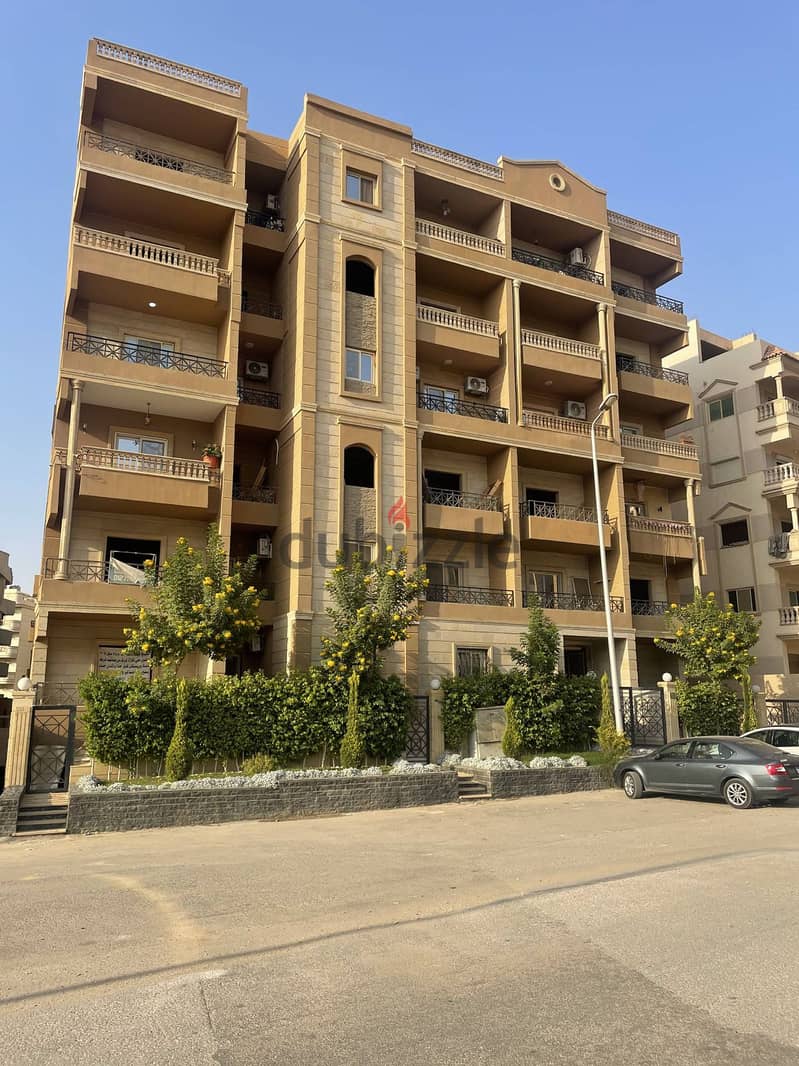 Apartment for sale 180m with payment Ready to move, ultra-luxe finishing in  Fifth Settlement 2
