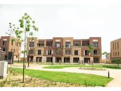 Delievred Townhouse Middle in District 5 New Cairo