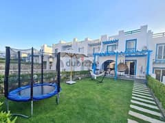 فيلا للبيع في السخنه علي بحر مساحه مميزه (481)م -Villa for sale in Sokhna, on the sea, with a distinctive area (481) square meters -