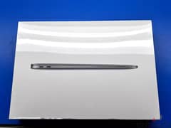 Macbook Air M2 256GB / 8 GB Ram - New & Sealed - جديد و متبرشم