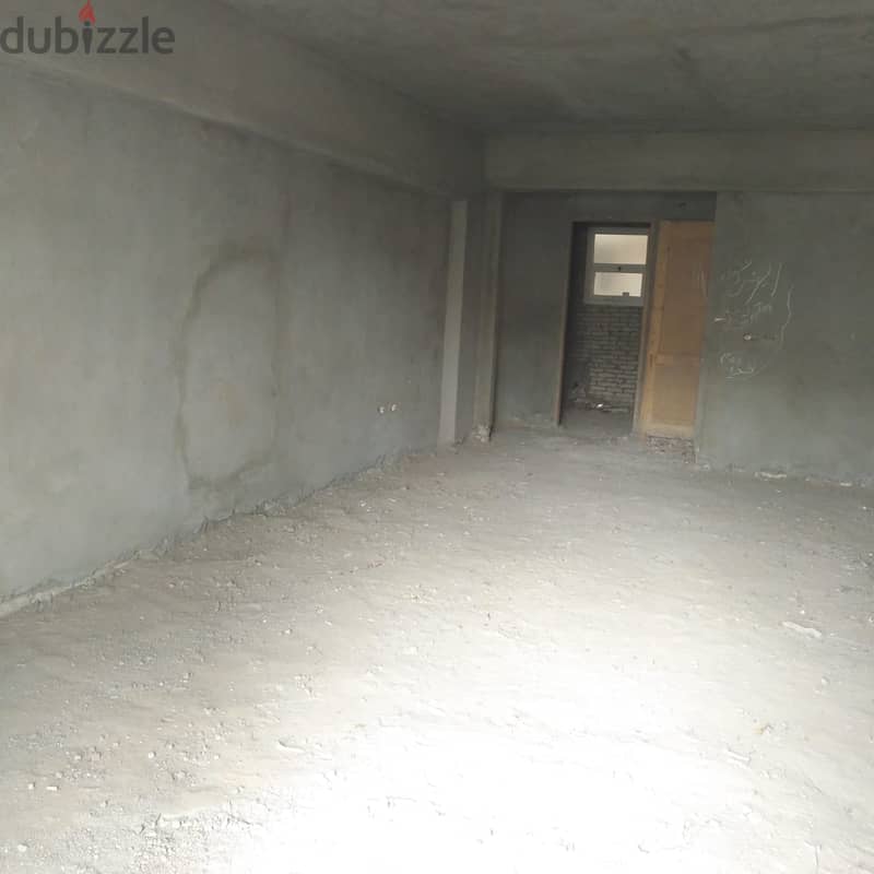 150 sqm apartment for sale in Hadayek El Mohandiseen Compound, there is an elevator and it is semi-finished 4