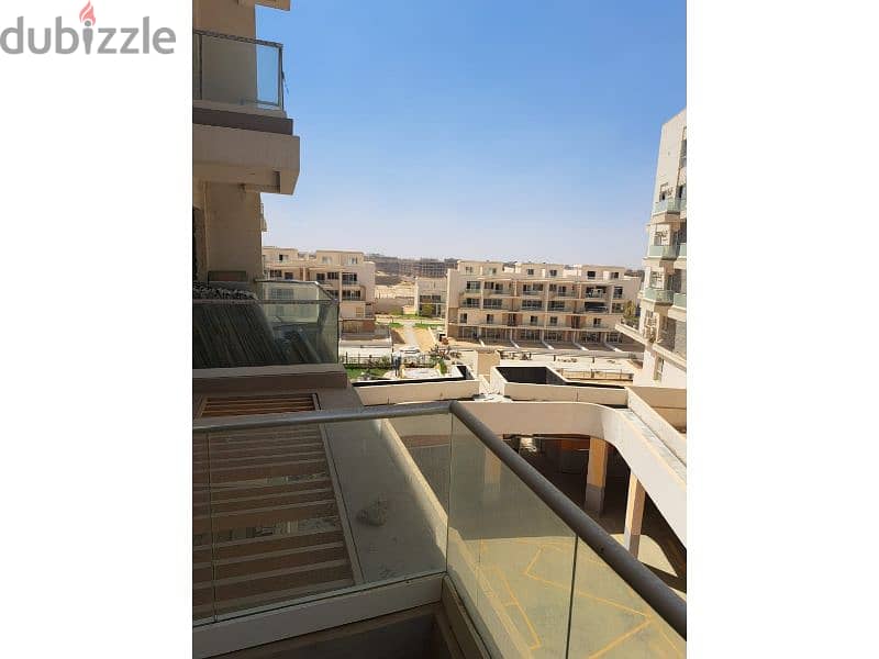 apartment for sale ready to move direct on land scape new cairo 2