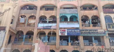 محل لقطة للبيع فى مول عنابة بالقاهرة الجديدة