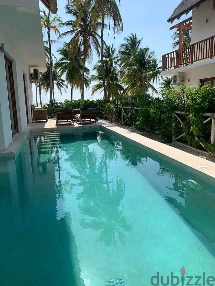 Luxury Beach Villa (TOWNHOUSE) for quick sale Telal North Coast - Roaya Development فيلا تاون هاوس مميزة علي البحر بالسعر القديم تلال الساحل الشمالي 2