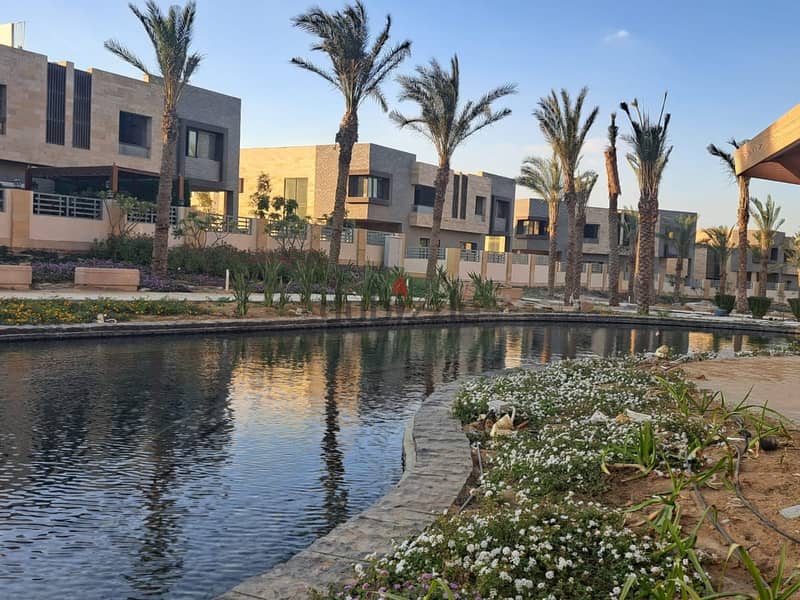3-bedroom apartment in the sea at a special price for sale in Taj City Compound in front of Cairo Airport, 133 square meters, with a 5% down payment a 25