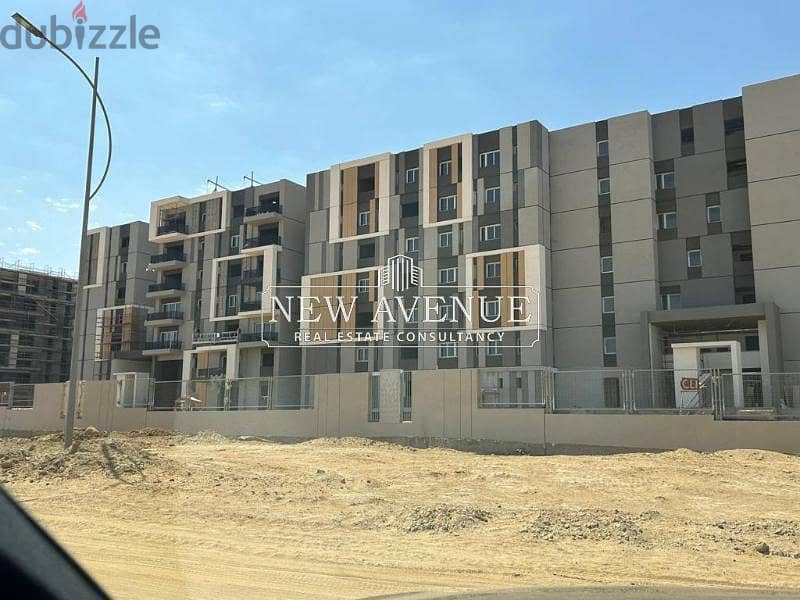 Corner apartment in haptown with installments 2