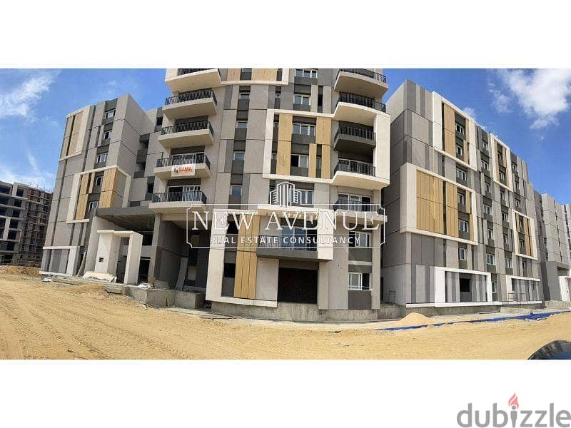 Corner apartment in haptown with installments 8