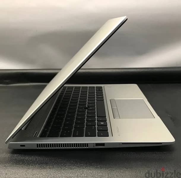 HP elitebook MT44 0