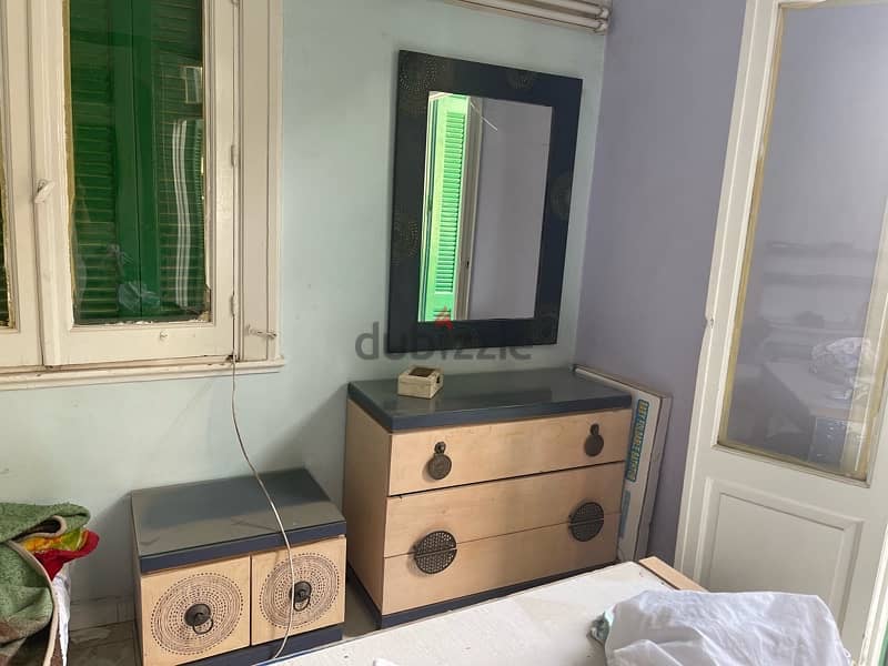 bedroom in excellent condition 1