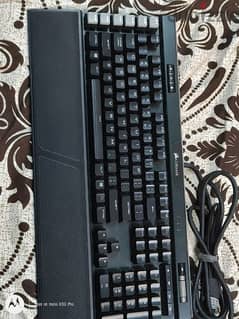 Corsair K95 RGB Mechanical Gaming Keyboard cherry brown