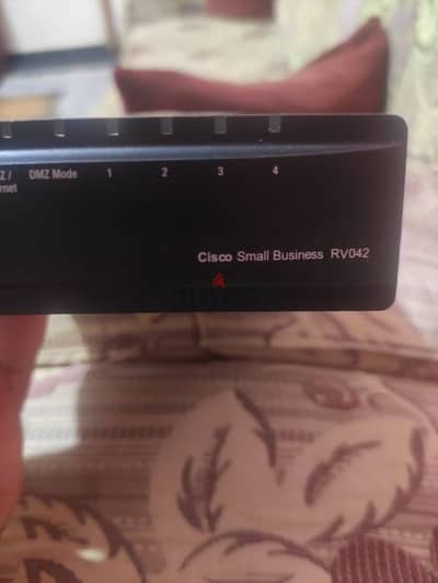 Cisco VPN ROUTER RV042