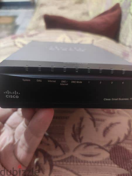 Cisco VPN ROUTER RV042 4