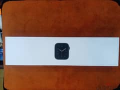 Apple watch se for sale 32 GB